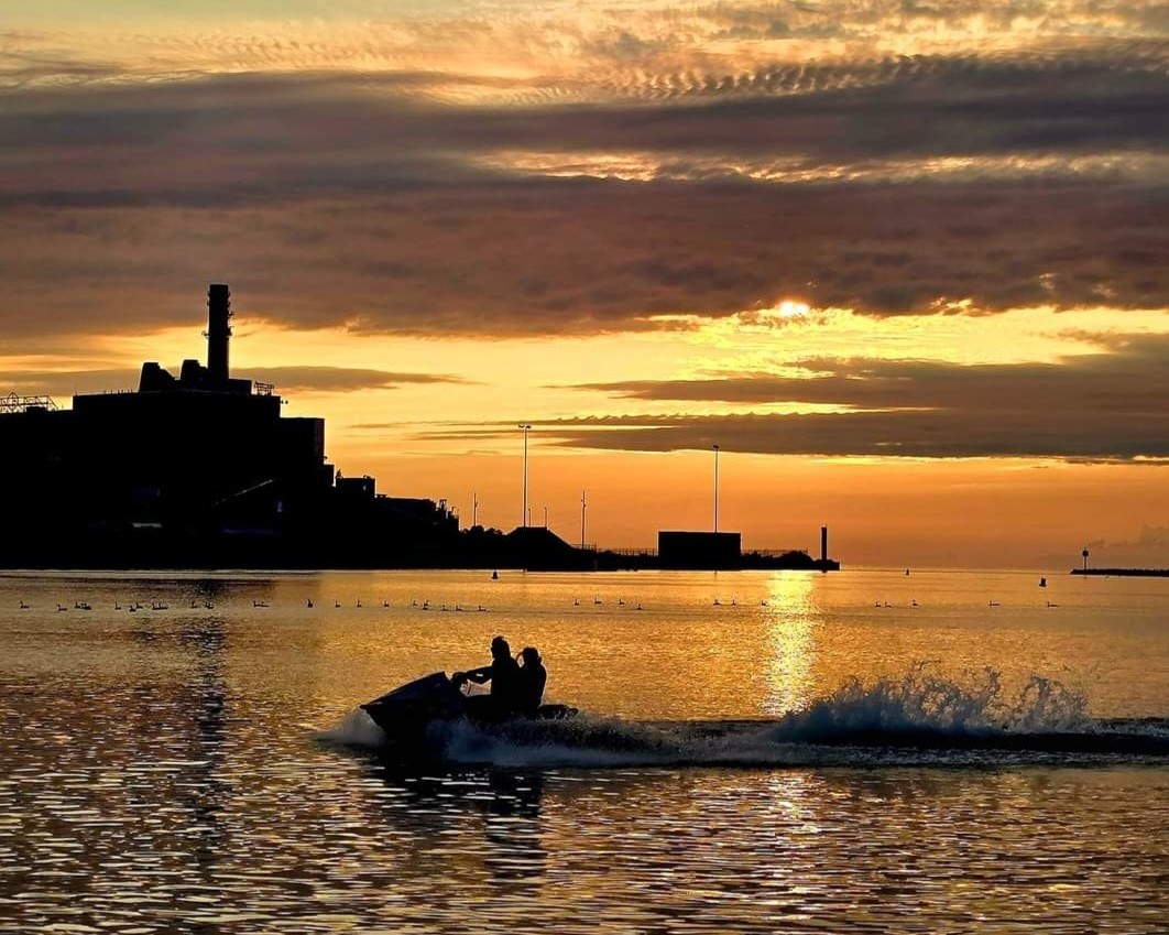 https://ogden_images.s3.amazonaws.com/www.observertoday.com/images/2026/06/02164609/NRG.sunset-2.jpg